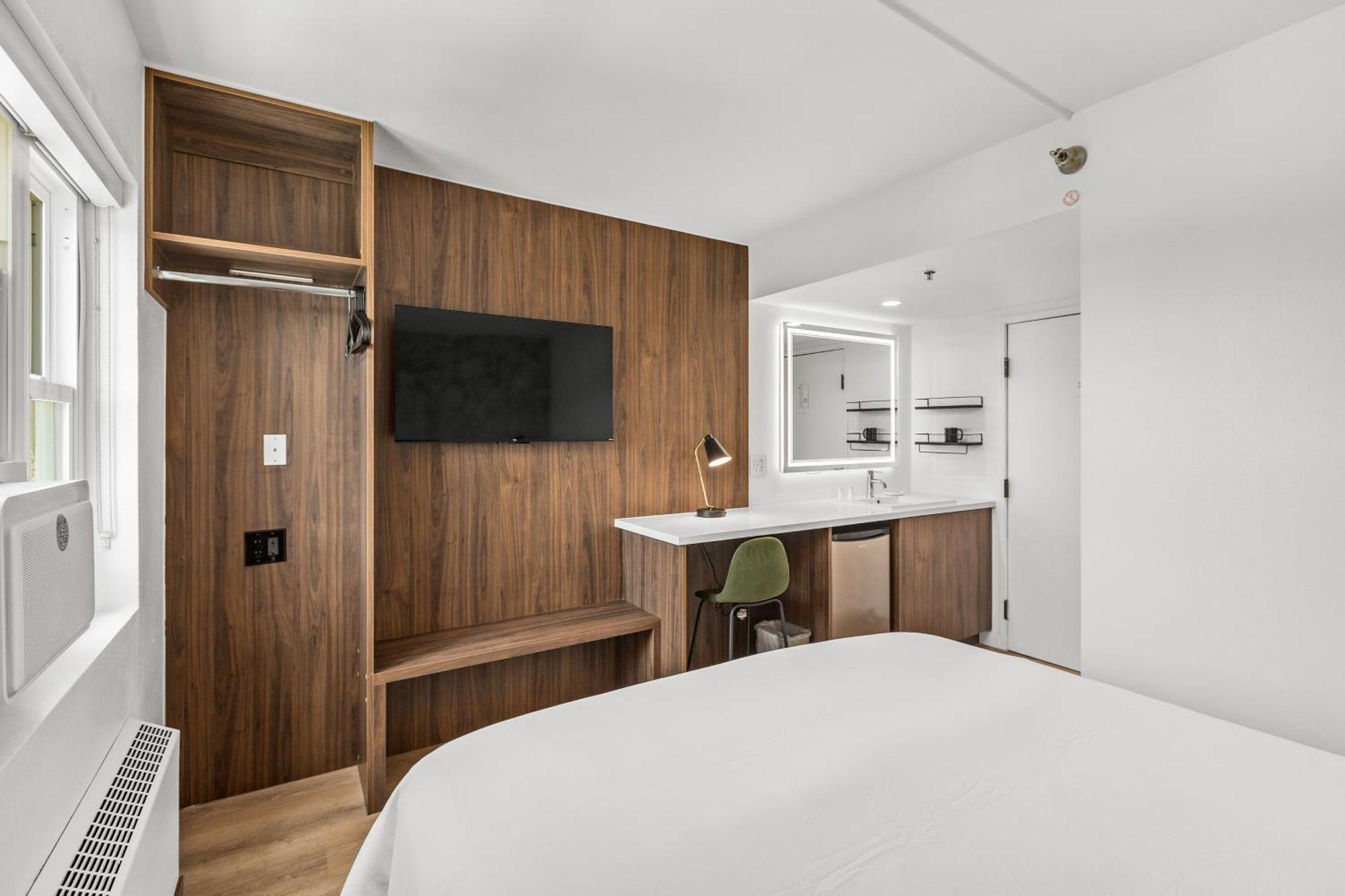 Uptown Inn - Limited Service Apart-Hotel Сан Диего Екстериор снимка