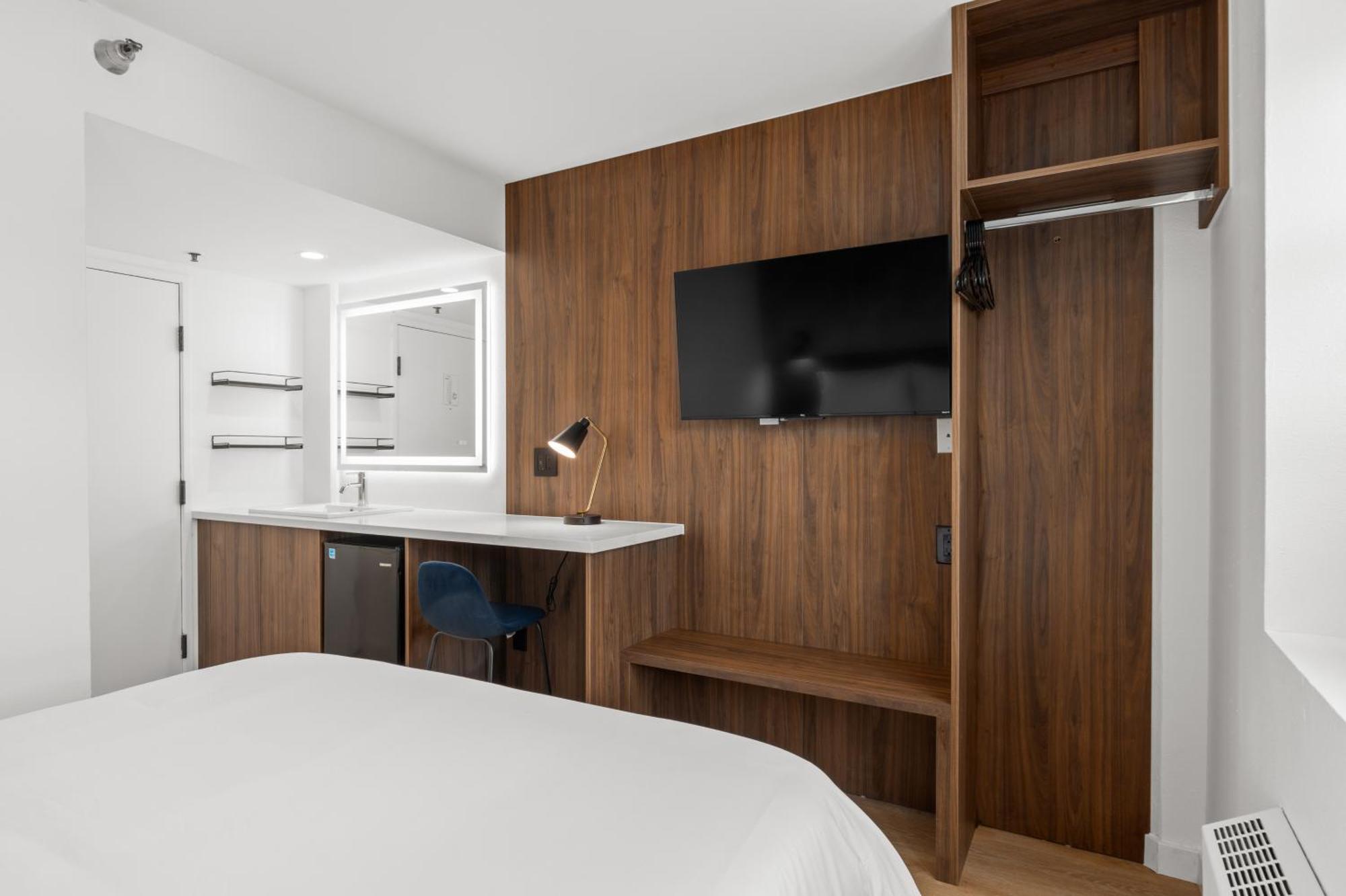 Uptown Inn - Limited Service Apart-Hotel Сан Диего Екстериор снимка