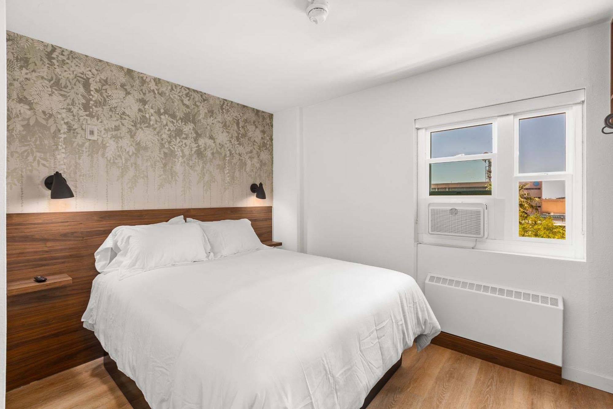 Uptown Inn - Limited Service Apart-Hotel Сан Диего Екстериор снимка