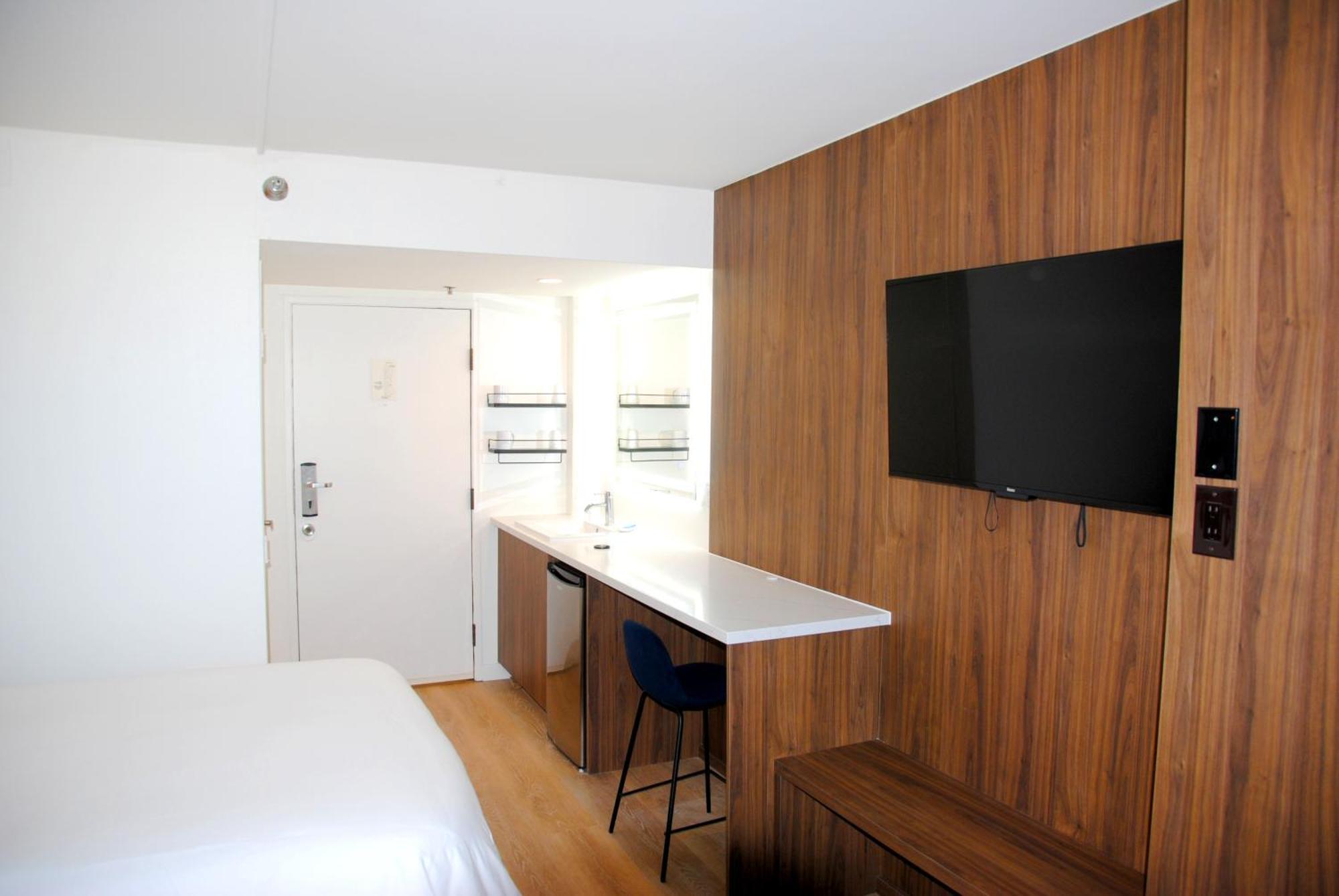 Uptown Inn - Limited Service Apart-Hotel Сан Диего Екстериор снимка
