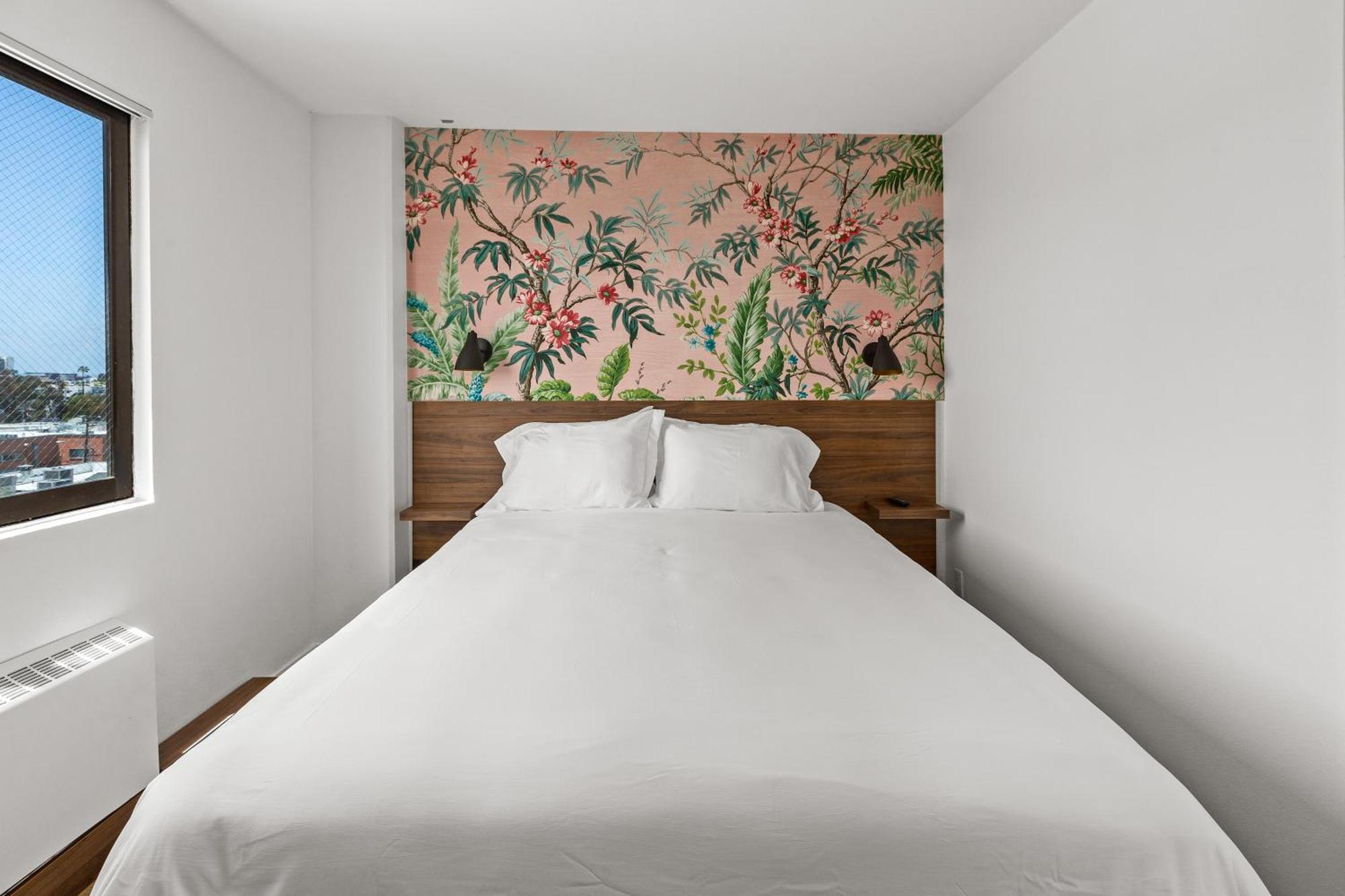 Uptown Inn - Limited Service Apart-Hotel Сан Диего Екстериор снимка