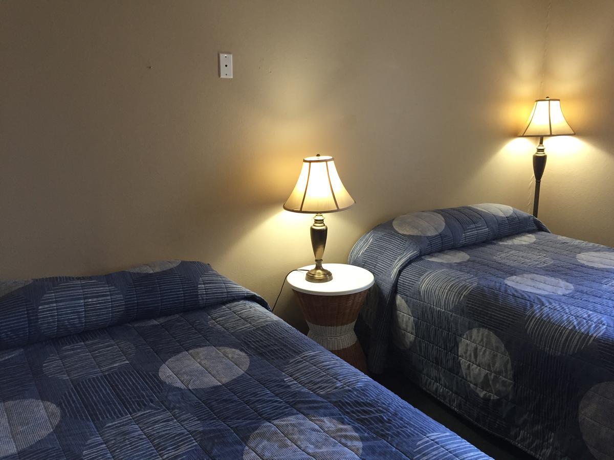 Uptown Inn - Limited Service Apart-Hotel Сан Диего Екстериор снимка