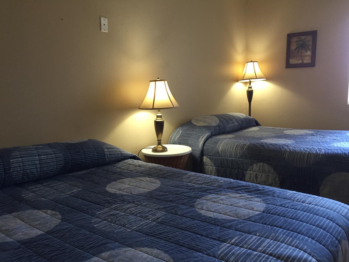 Uptown Inn - Limited Service Apart-Hotel Сан Диего Екстериор снимка